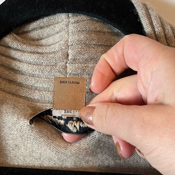 Marisa Christina ruffle cashmere sweater - Picture 4 of 4